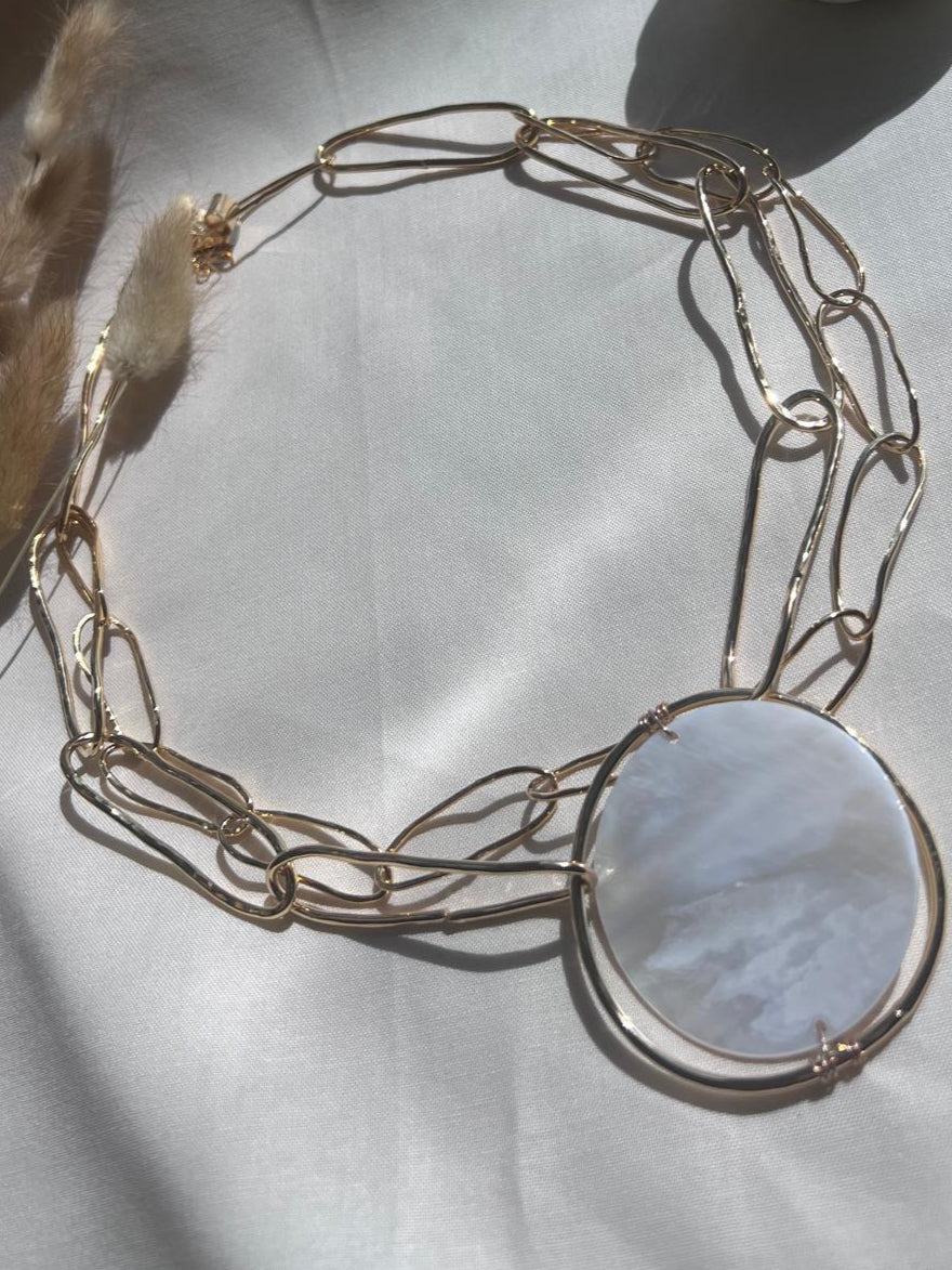 Double Oblong Necklace with Mother of Pearl