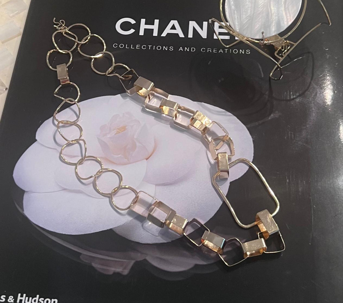 Single Rectangle Necklace