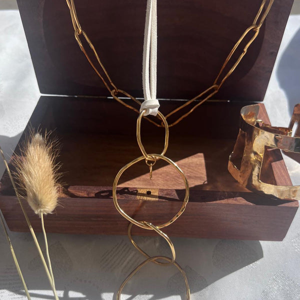 Eccentric Loop Pendant